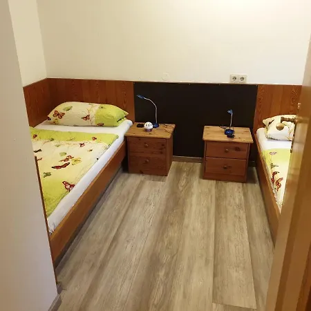 Voll Moebiliertes Neben Schoen-klinik Auch Fur Monteuere Geeignet *